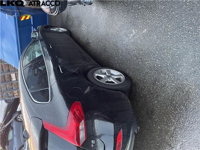 Volvo V40 2012-2019 , Motorkode: B4164T4, Girkassekode: Manuell