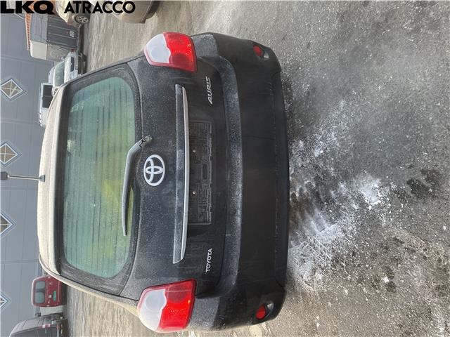 Toyota Auris 2010-2012 (Type I, Fase 2) , Motorkode: 1NR-FE, Girkassekode: Manuell