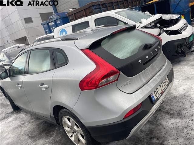 Volvo V40 2012-2019 , Motorkode: D4162T, Girkassekode: Automat