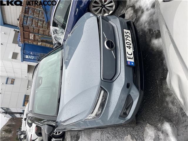 Volvo XC40 2018-2024 , Motorkode: E400V6, Girkassekode: Automat