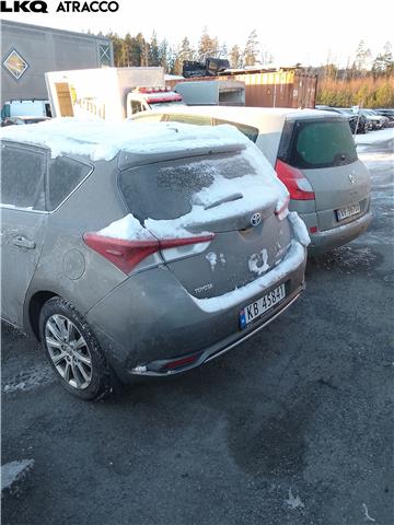 Toyota Auris 2013-2015 (Type II, Fase 1) , Motorkode: 2ZR-FXE, Girkassekode: AUTOMAT