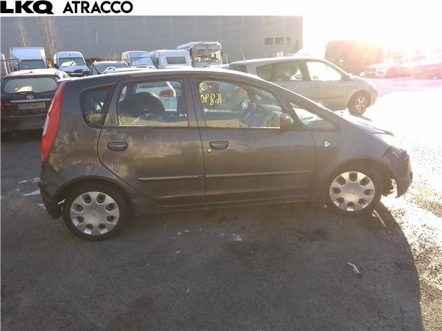 Mitsubishi Colt 2004-2008 (Type VII, Fase 1) , Motorkode: 4A90, Girkassekode: Manuell