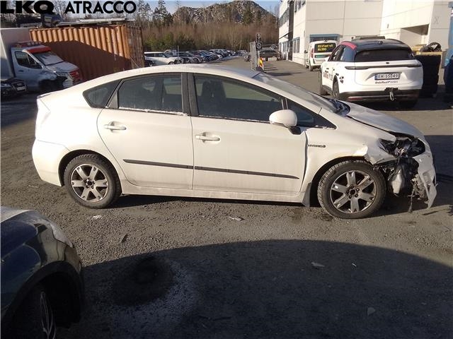 Toyota Prius 2009-2016 (Type III) (COMBI) (COMBI), Motorkode: 2ZR-FXE, Girkassekode: Automat