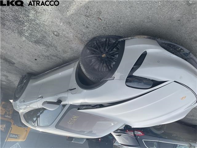 Porsche Taycan 2019-->> , Motorkode: , Girkassekode: Automat