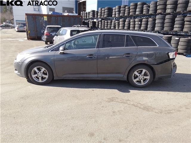 Toyota Avensis 2009-2015 (Type III, Fase 1) , Motorkode: 2ZR-FAE, Girkassekode: Automat