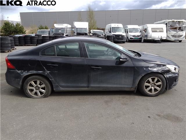 Volvo S60 2010-2014 (Type II, Fase 1) , Motorkode: D4162T, Girkassekode: Manuell