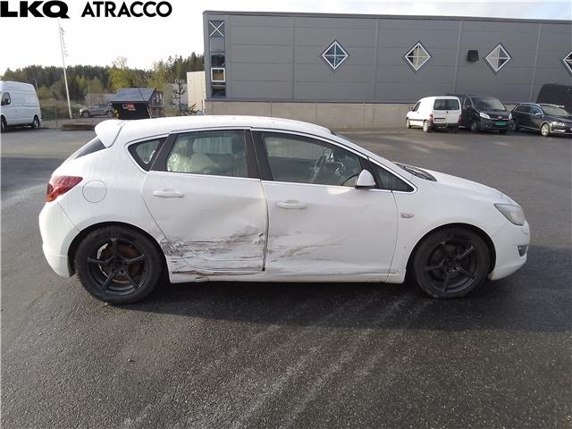 Opel Astra J 2010-2015 , Motorkode: A17DTJ, Girkassekode: Manuell