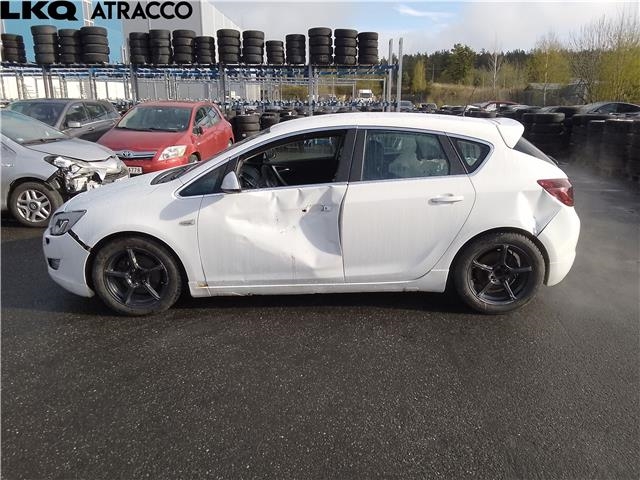 Opel Astra J 2010-2015 , Motorkode: A17DTJ, Girkassekode: Manuell