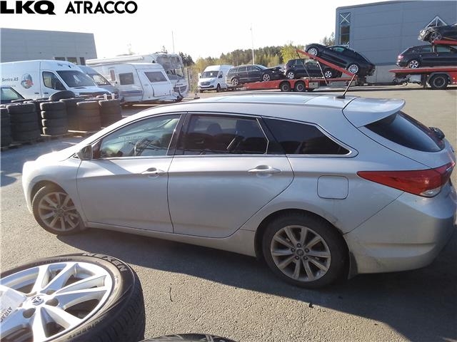 Hyundai i40 2012-2017 , Motorkode: D4FD, Girkassekode: Automat