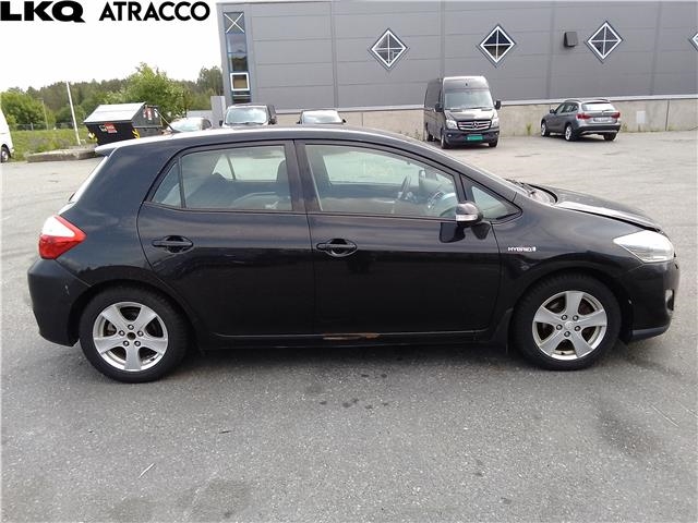Toyota Auris 2010-2012 (Type I, Fase 2) , Motorkode: 2ZR-FXE, Girkassekode: Automat