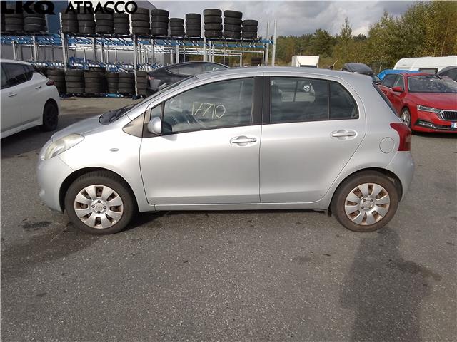 Toyota Yaris 2006-2009 (Type II, Fase 1) , Motorkode: 1KR-FE, Girkassekode: Manuell