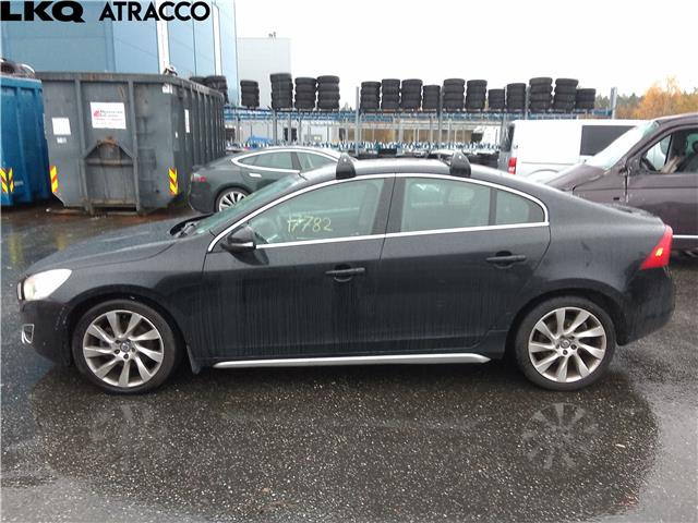 Volvo S60 2010-2014 (Type II, Fase 1) , Motorkode: D5204T2, Girkassekode: Automat