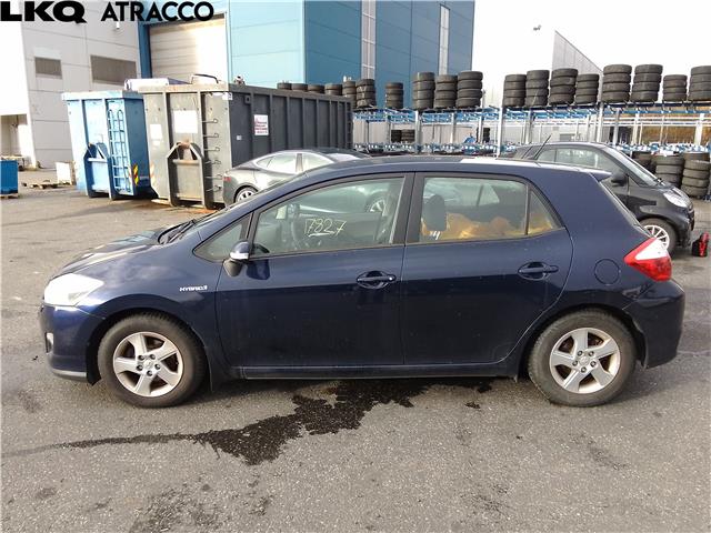 Toyota Auris 2010-2012 (Type I, Fase 2) , Motorkode: 2ZR-FXE, Girkassekode: Automat