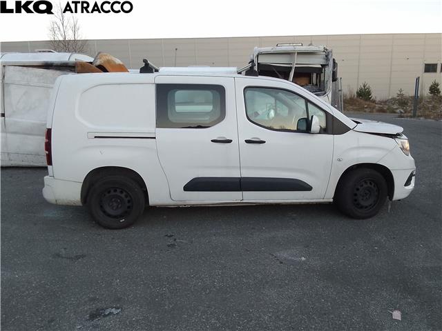 Opel Combo E 2019-->> , Motorkode: D15DT, Girkassekode: Manuell