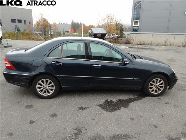 Mercedes C-Klasse 2000-2004 (Fase 1) (W203) (W203), Motorkode: M111.951, Girkassekode: 