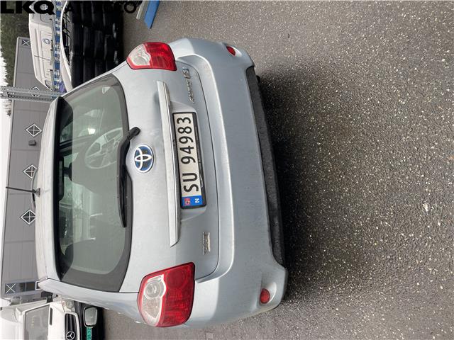 Toyota Auris 2010-2012 (Type I, Fase 2) , Motorkode: 2ZR-FXE, Girkassekode: Automat