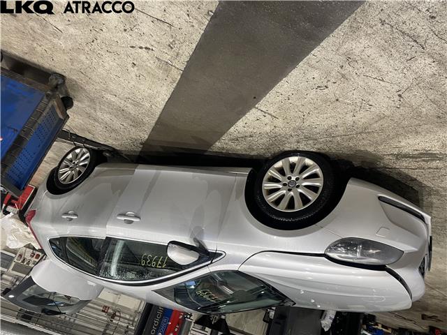 Volvo V40 2012-2019 , Motorkode: D4162T, Girkassekode: Manuell
