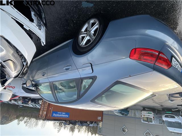 Audi A4 2007-2014 (Type IV) (B8) (B8), Motorkode: CDHA, Girkassekode: Manuell