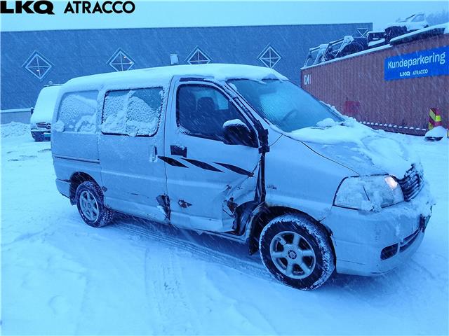Toyota Hiace 2007-2012 (Fase 3) , Motorkode: 2KD-FTV, Girkassekode: Manuell