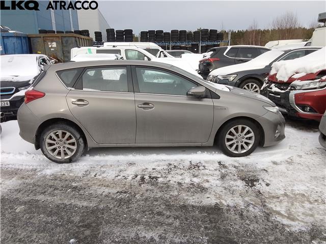 Toyota Auris 2013-2015 (Type II, Fase 1) , Motorkode: 2ZR-FXE, Girkassekode: Automat
