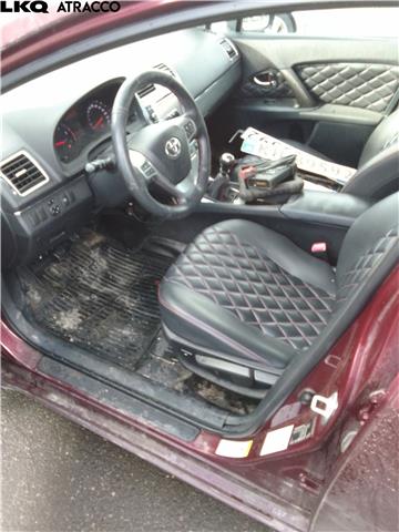 Toyota Avensis 2009-2015 (Type III, Fase 1) , Motorkode: 1AD-FTV, Girkassekode: Manuell