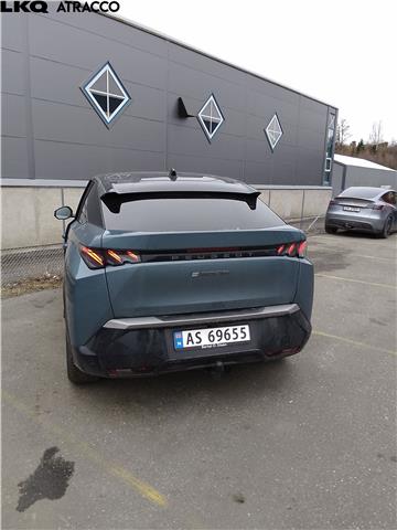 Peugeot e-3008 2023-->> , Motorkode: ZKZ, Girkassekode: Automat