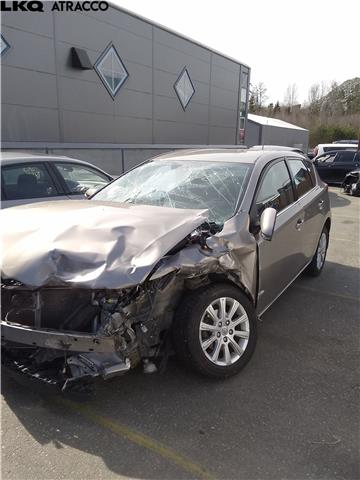 Toyota Auris 2013-2015 (Type II, Fase 1) , Motorkode: 1NR-FE, Girkassekode: Manuell