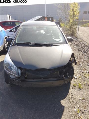 Toyota Yaris 2012-2014 (Type III, Fase 1) , Motorkode: 1NZ-FXE, Girkassekode: Automat
