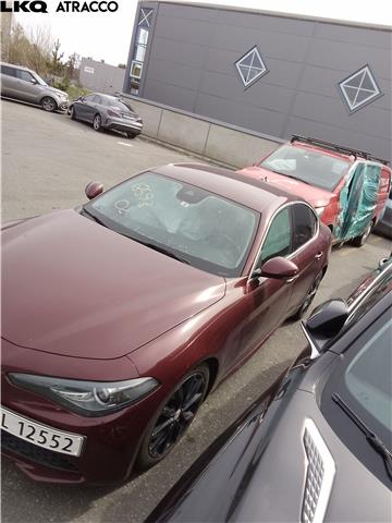 Alfa Romeo Giulia 2016-->> , Motorkode: 55271040, Girkassekode: Manuell