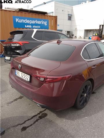 Alfa Romeo Giulia 2016-->> , Motorkode: 55271040, Girkassekode: Manuell