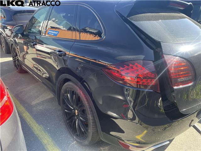 Porsche Cayenne 2010-2017 (92A) (92A), Motorkode: M05.9E, Girkassekode: Automat