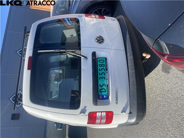 VW Caddy 2010-2015 (Type III, Fase 2) , Motorkode: CFHF, Girkassekode: Manuell