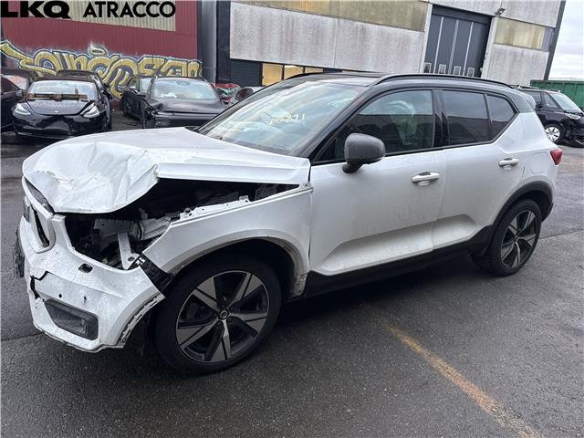 Volvo XC40 2018-2024 , Motorkode: E400V6, Girkassekode: Automat