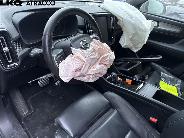 Volvo XC40 2018-2024 , Motorkode: E400V6, Girkassekode: Automat