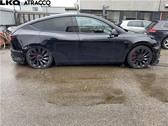 Tesla Model Y 2021-2024 (Type I) , Motorkode: 3DU, Girkassekode: Automat