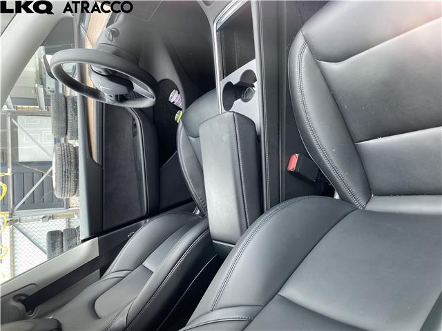 Tesla Model Y 2021-2024 (Type I) , Motorkode: 3DU, Girkassekode: Automat