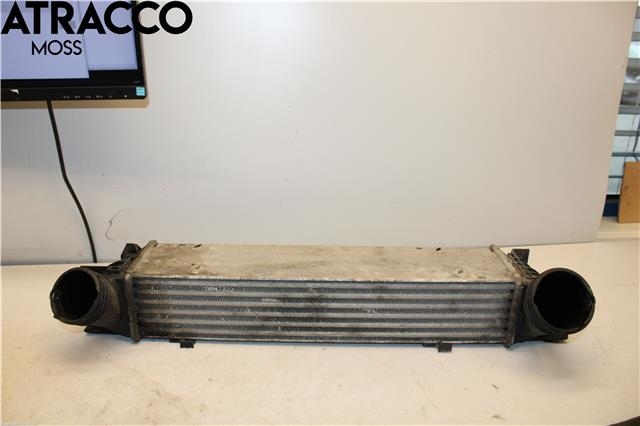 Intercooler til BMW 3-Serie, 2005-2011 (E90/E91/E92/E93) (E90/E91/E92/E93) (17512162455)