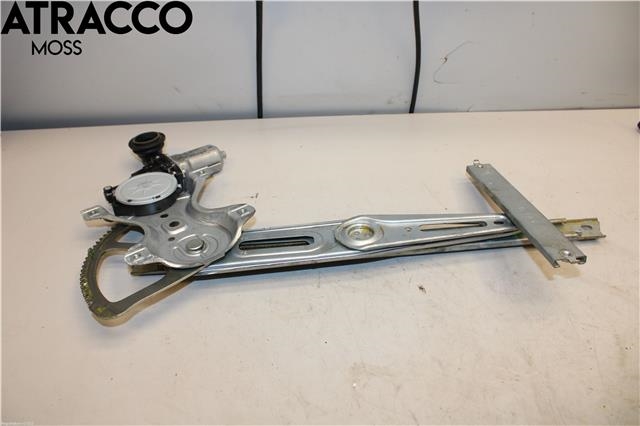 Ruteheis til Toyota Yaris 2012-2014 (Type III, Fase 1)  (698100D300|)