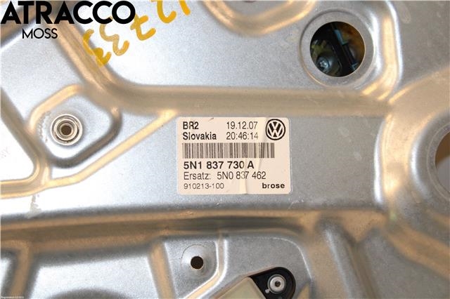 Ruteheis til VW Tiguan 2007-2011 (Type I, Fase 1)  (5N0837462|)