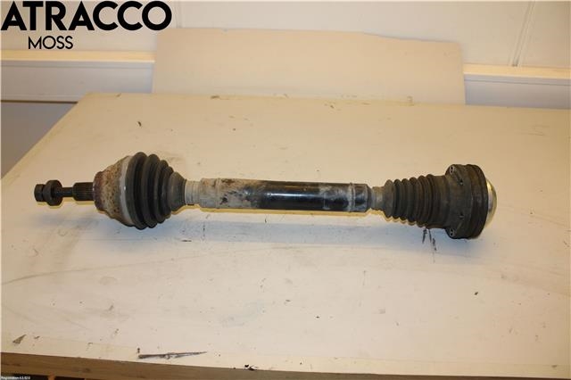 Drivaksel høyre foran til VW Passat, 2005-2010 (B6) (B6) (1K0407272CR)