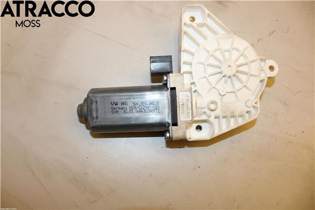 Ruteheis til VW Passat 2015-2019 (Fase 1) (B8) (B8) (5Q4959802B|)