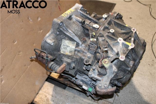 Girkasse manuell 6-trinn til Toyota Avensis 2009-2015 (Type III, Fase 1)  (3030020A90|)