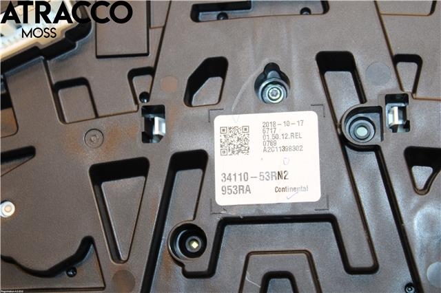 Instrumentpanel til Suzuki Swift 2017-->>  (3411053RN2|)