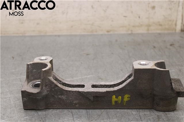Motorfeste til Toyota RAV4, 2013-2015 (Type IV, Fase 1)  (1234126011)