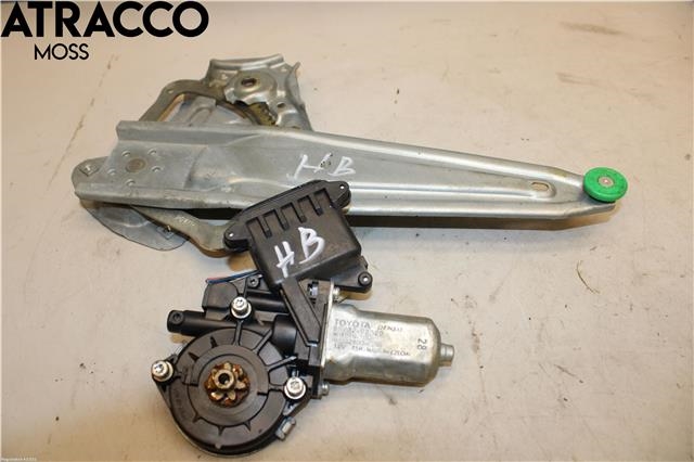 Ruteheis til Toyota Avensis 2009-2015 (Type III, Fase 1) (6983005130|)