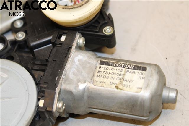Ruteheis til Toyota Avensis 2009-2015 (Type III, Fase 1)  (6984005130|)