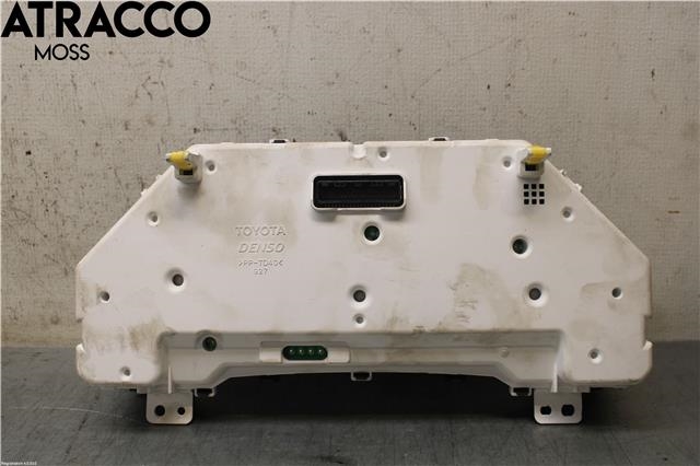 Instrumentpanel til Lexus CT 2010-2020  (8380076670|)