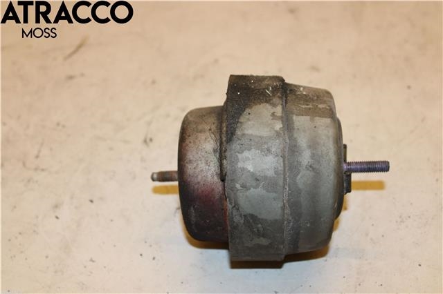 Motorfeste til Audi A4, 2004-2008 (Type III) (B7) (B7) (8E0199382AG)