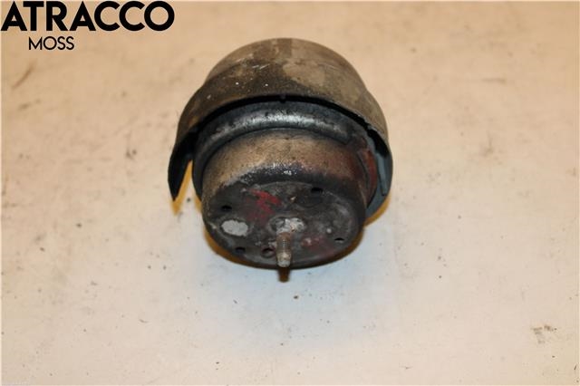 Motorfeste til Audi A4 2004-2008 (Type III) (B7) (B7) (8E0199382AG|)