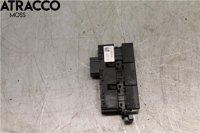 Bryter Antispinn til VW Golf VII 2017-2020 (Fase 2) (5G1927137P|)